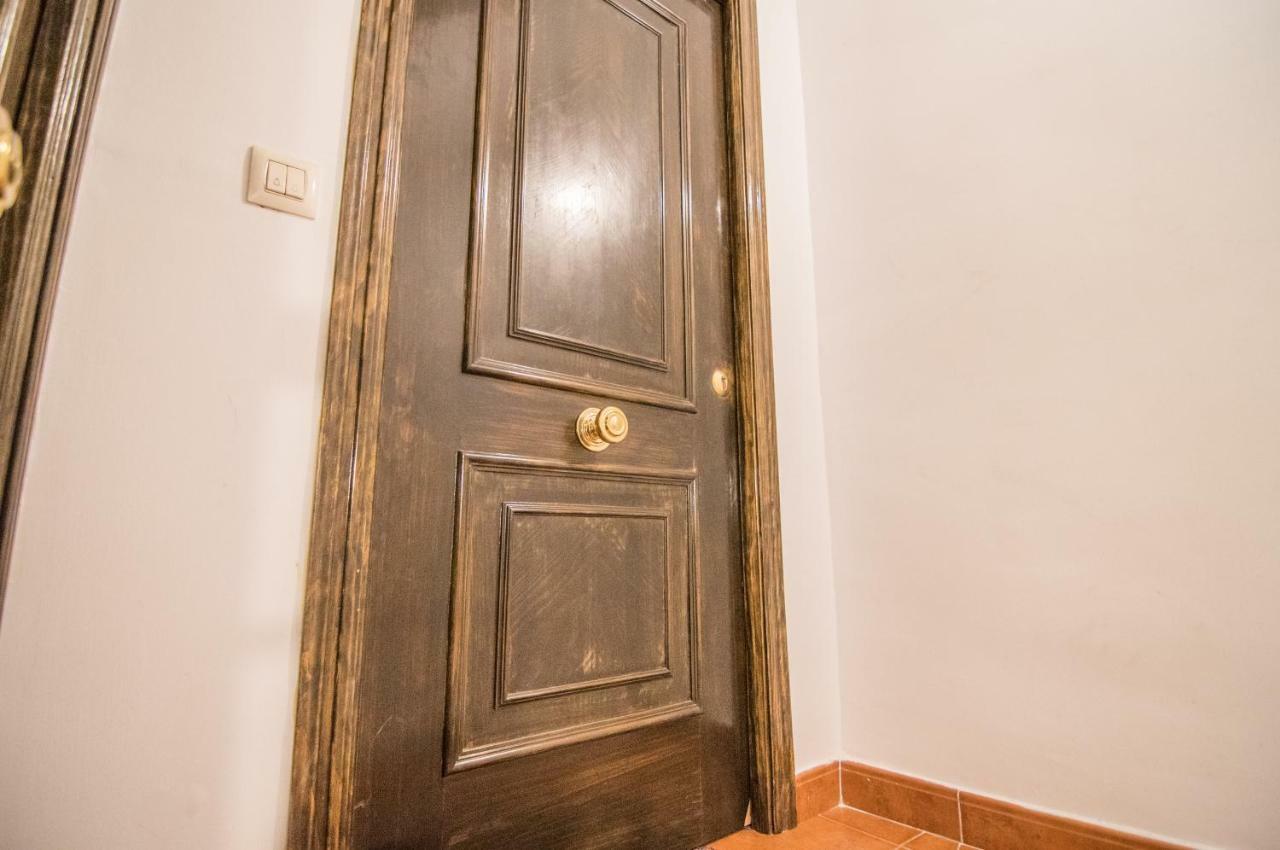 Tuguest Plaza Nueva Apartment Granada Ngoại thất bức ảnh